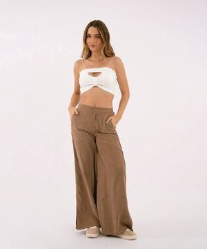 Pantalón Bota Ancha Camel Pantalóns Para Mujer | Ticket Store Colombia 1