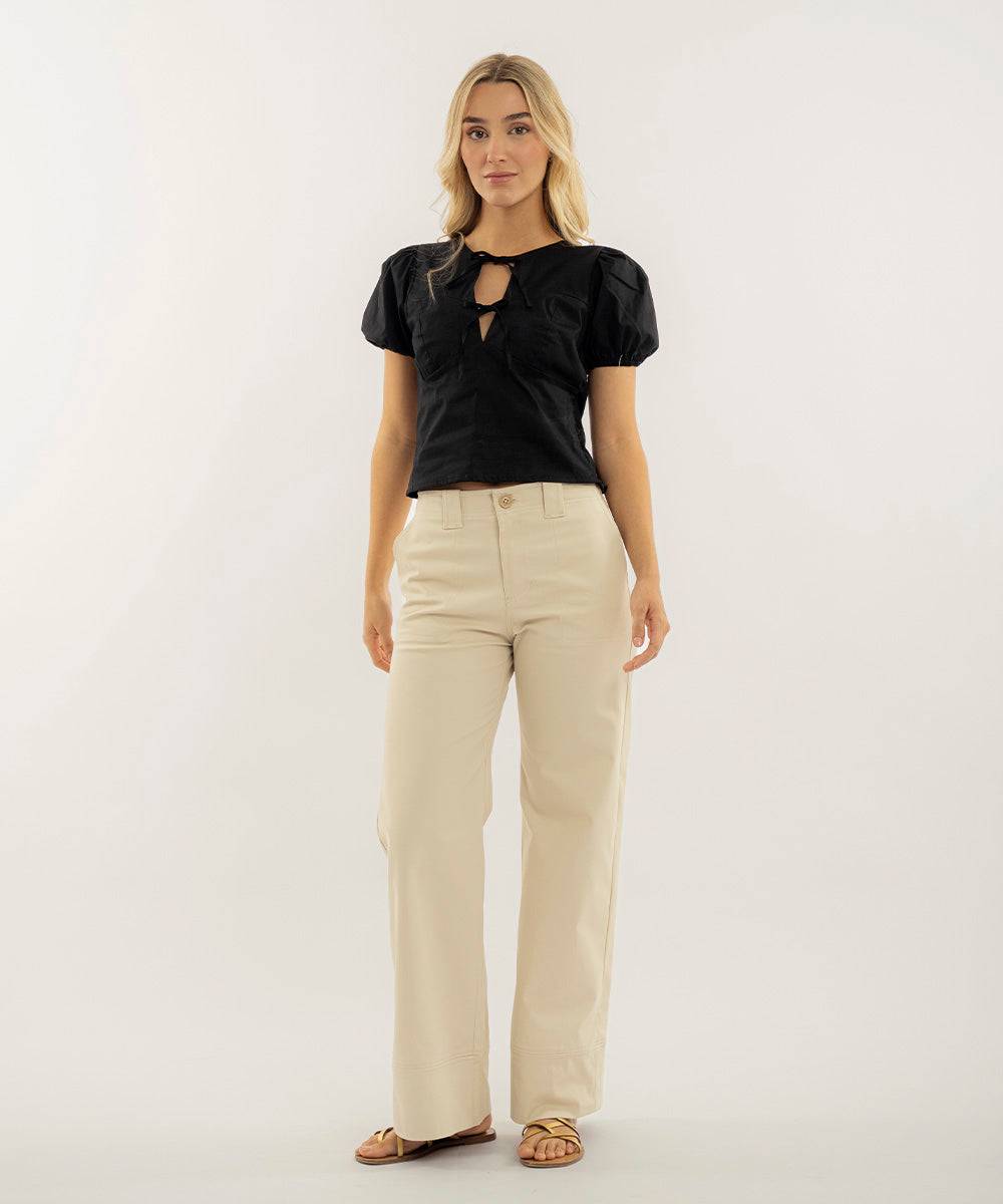 Pantalon Bota Recta Cortes Marfil Pantalóns Para Mujer | Ticket Store Colombia 1