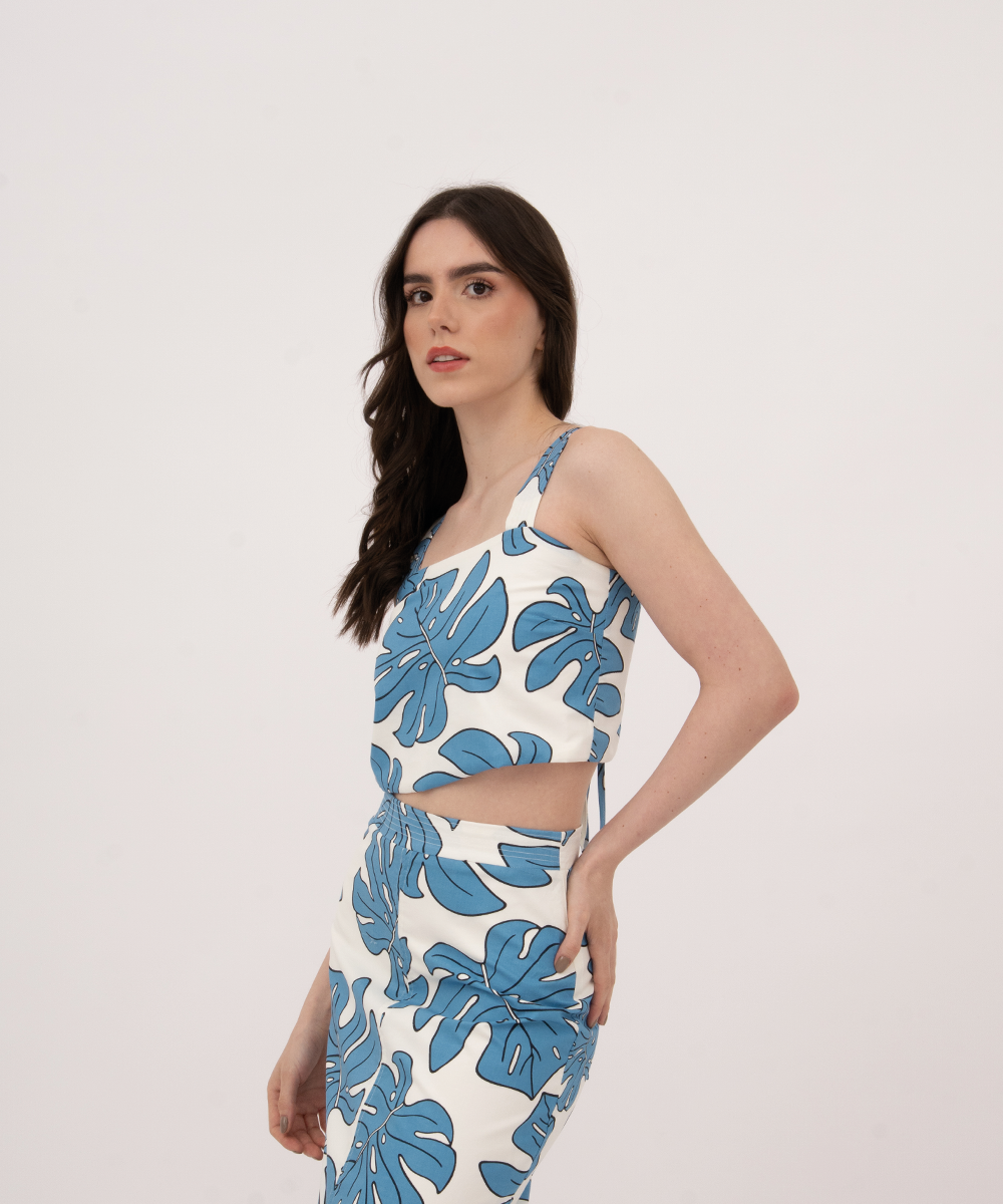 Blusa tiras anchas AZUL RADIANTE