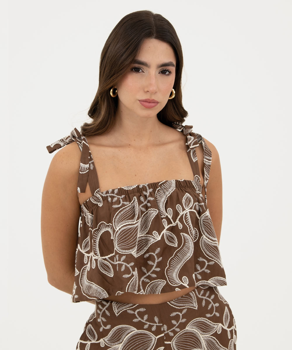 Blusa cropped con nudos Chocolate