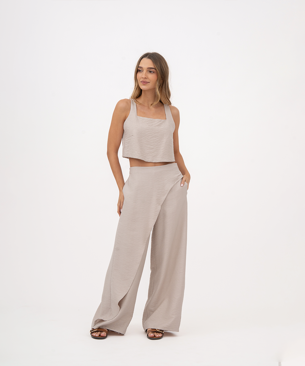 Pantalón diseño asimétrico BEIGE