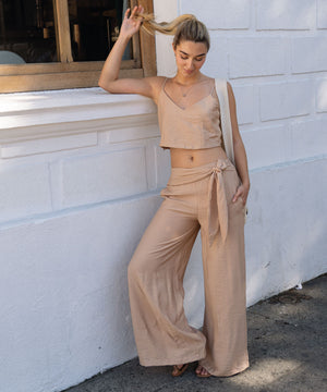 Pantalon De Amarrar Camel Pantalóns Para Mujer | Ticket Store Colombia 1